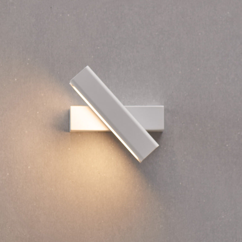 Halique Rotating Wall Lamp