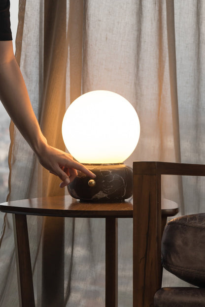 Zelo Table Lamp