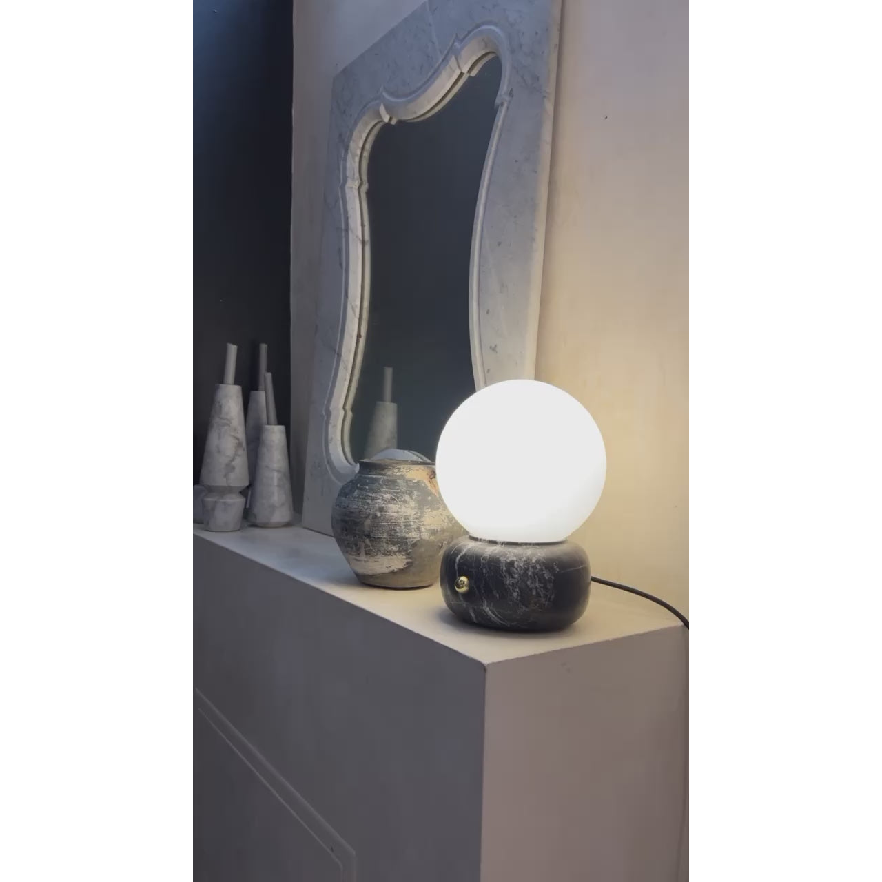 Zelo Table Lamp