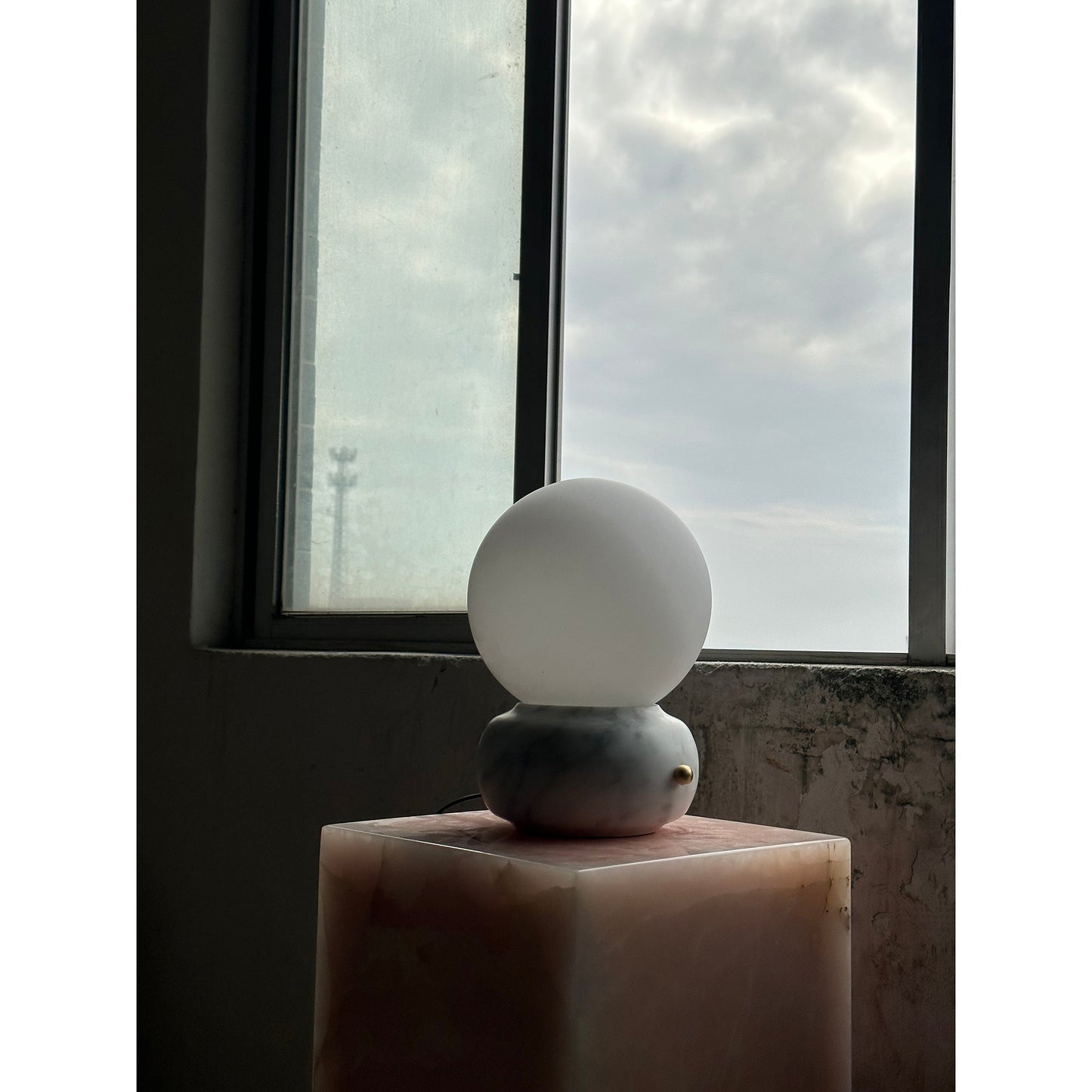 Zelo Table Lamp