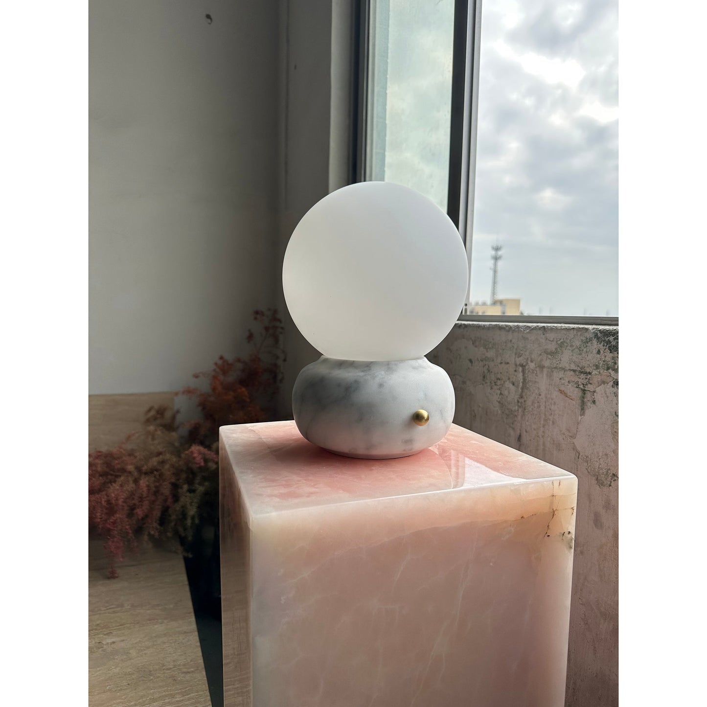 Zelo Table Lamp