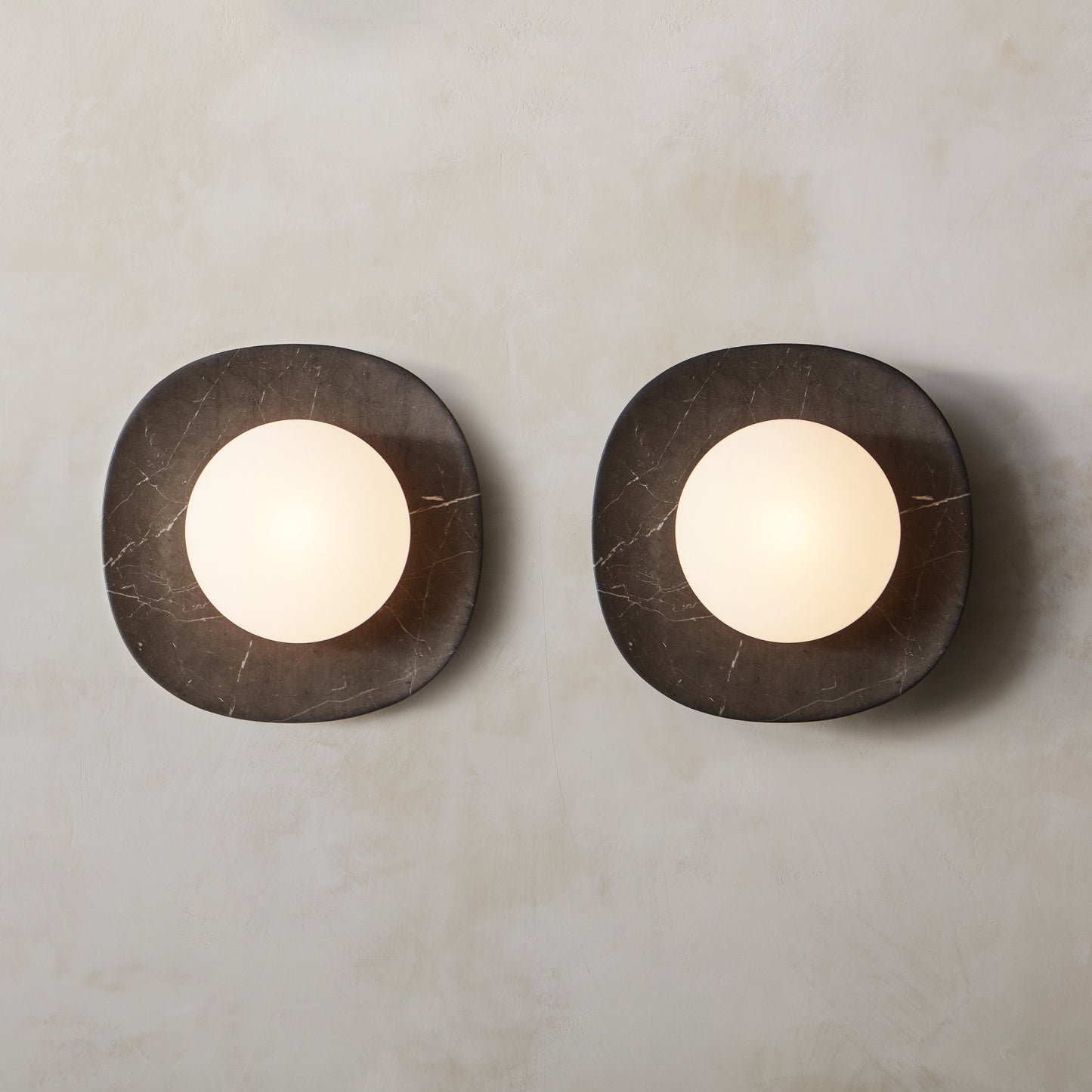 Zelo Wall Lamp