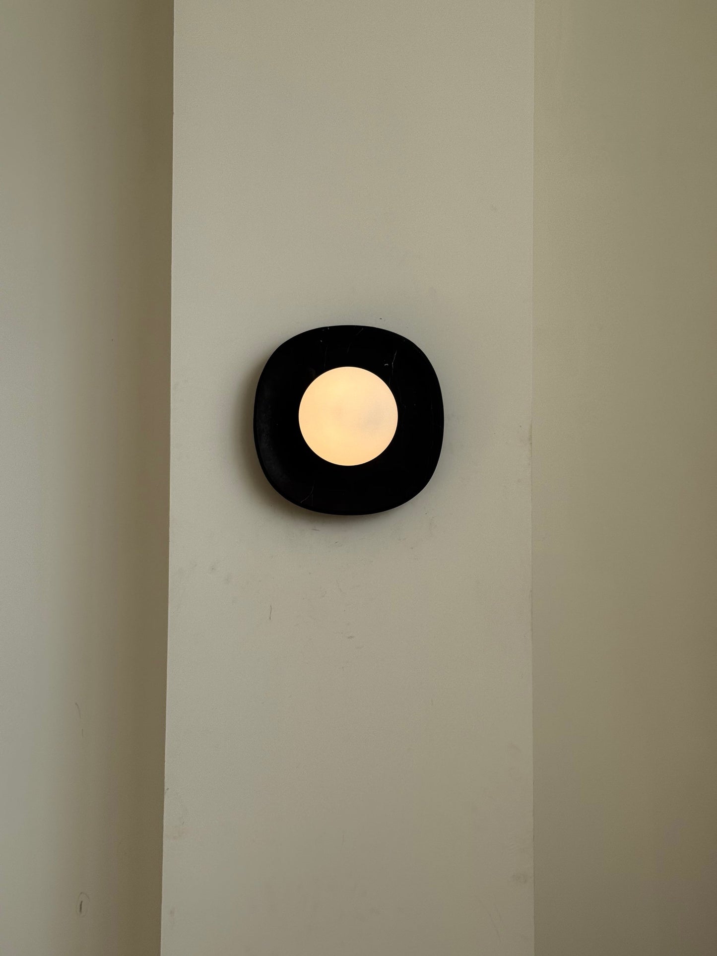 Zelo Wall Lamp