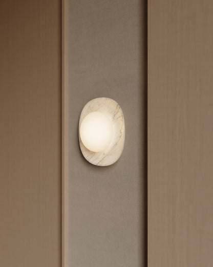 Zelo Wall Lamp