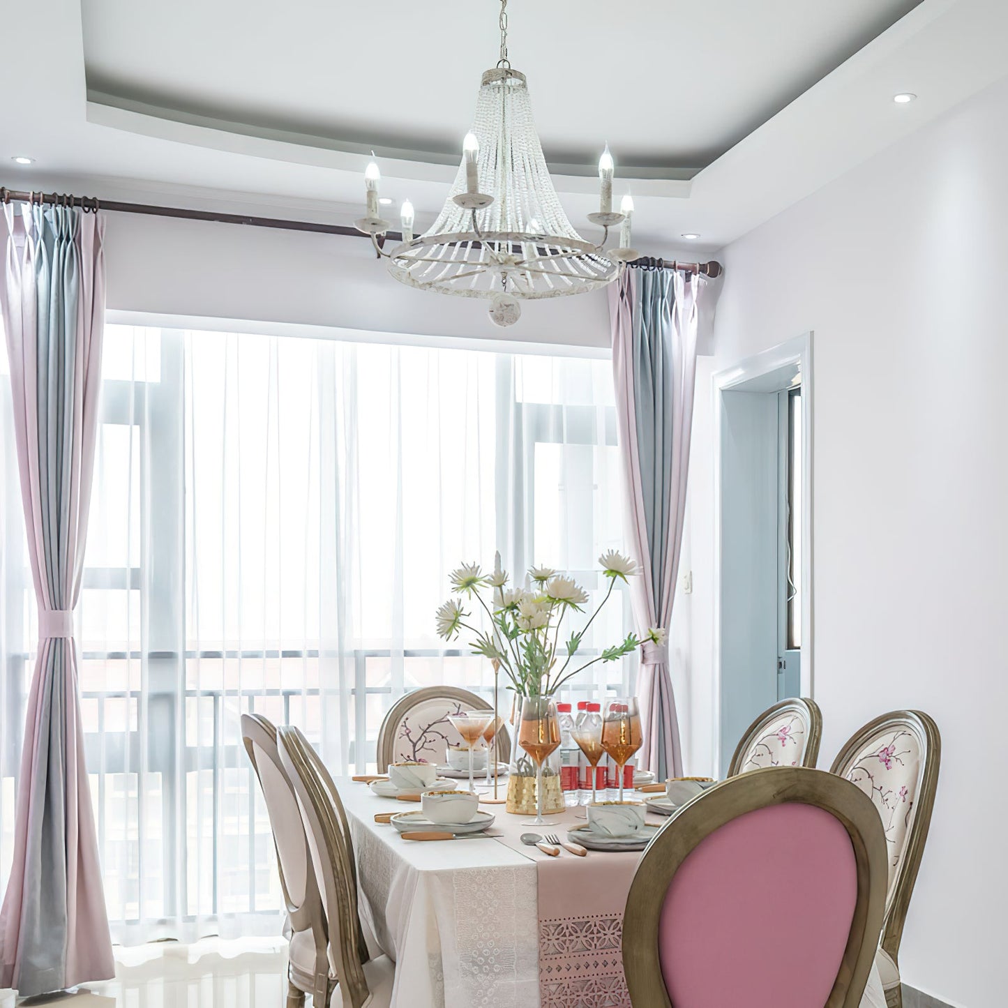 Pelique Chandelier