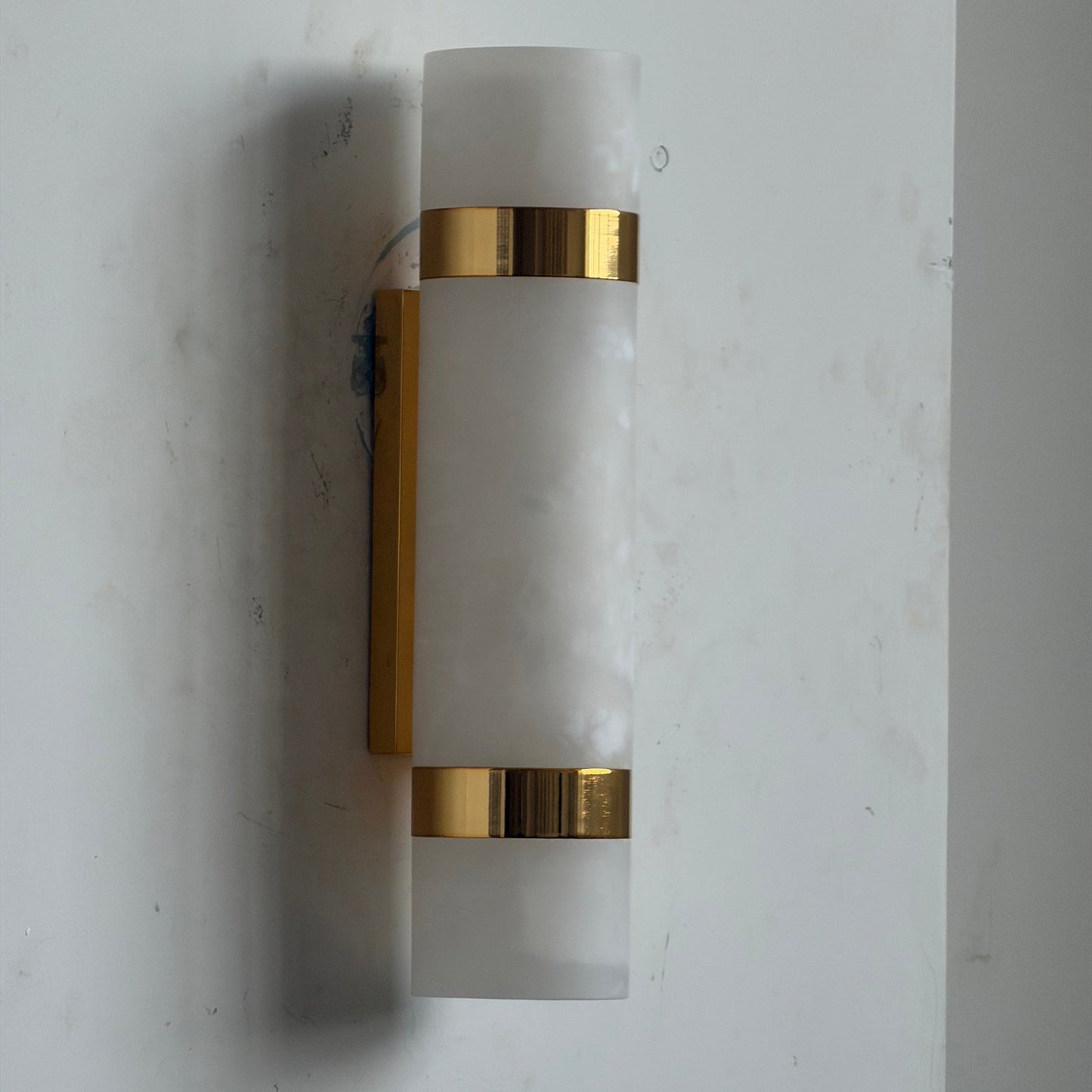 Pelai Onyx Wall Lamp