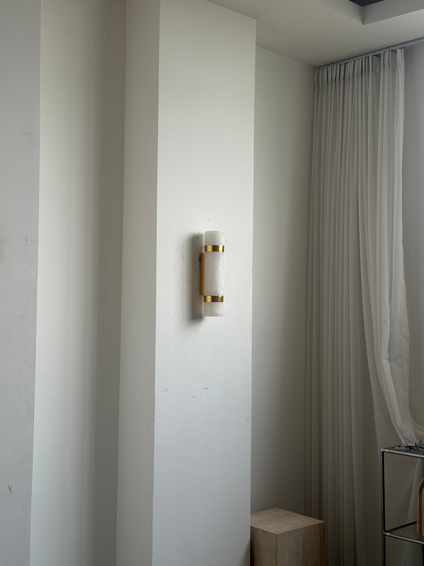 Pelai Onyx Wall Lamp