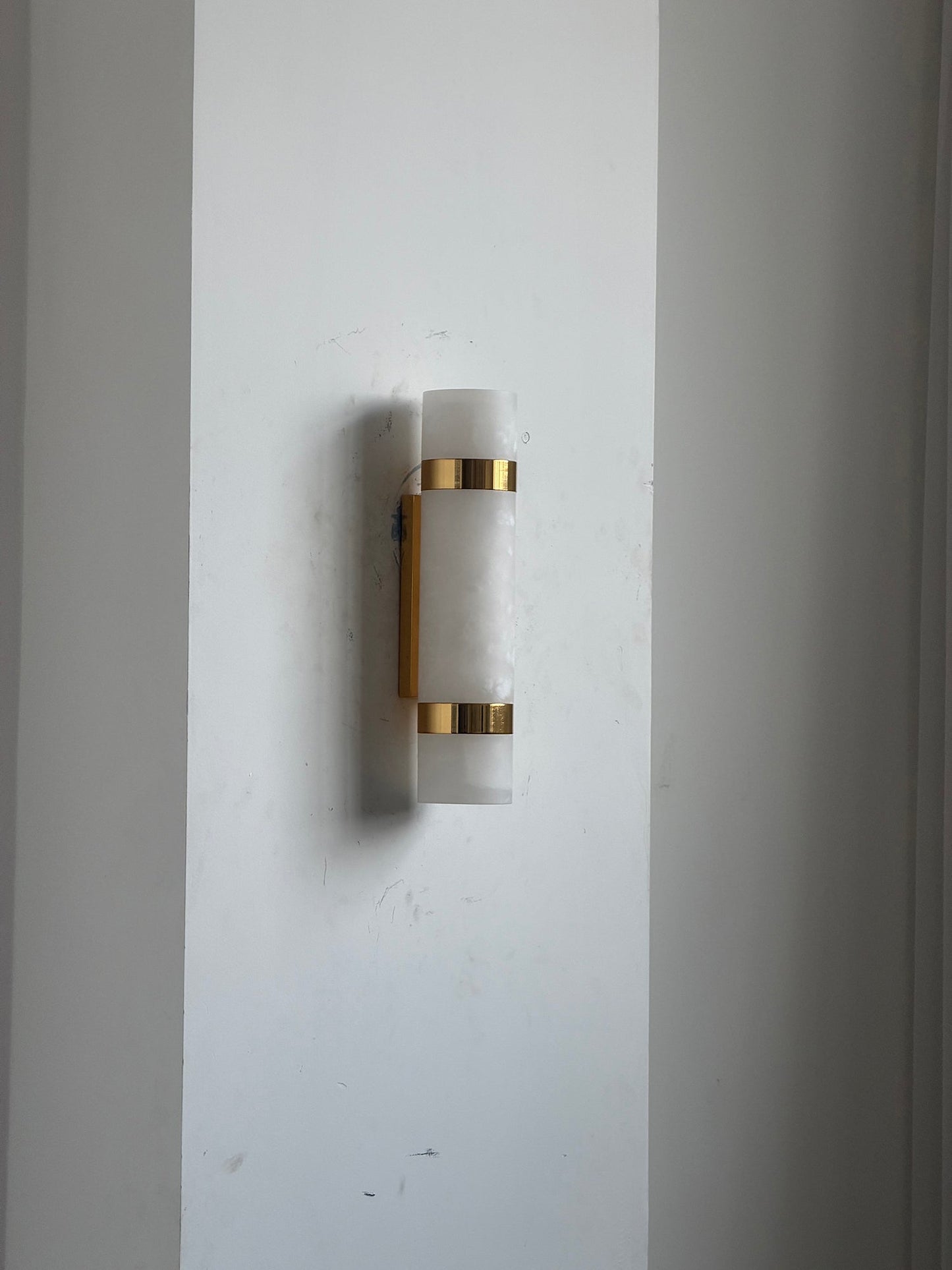 Pelai Onyx Wall Lamp