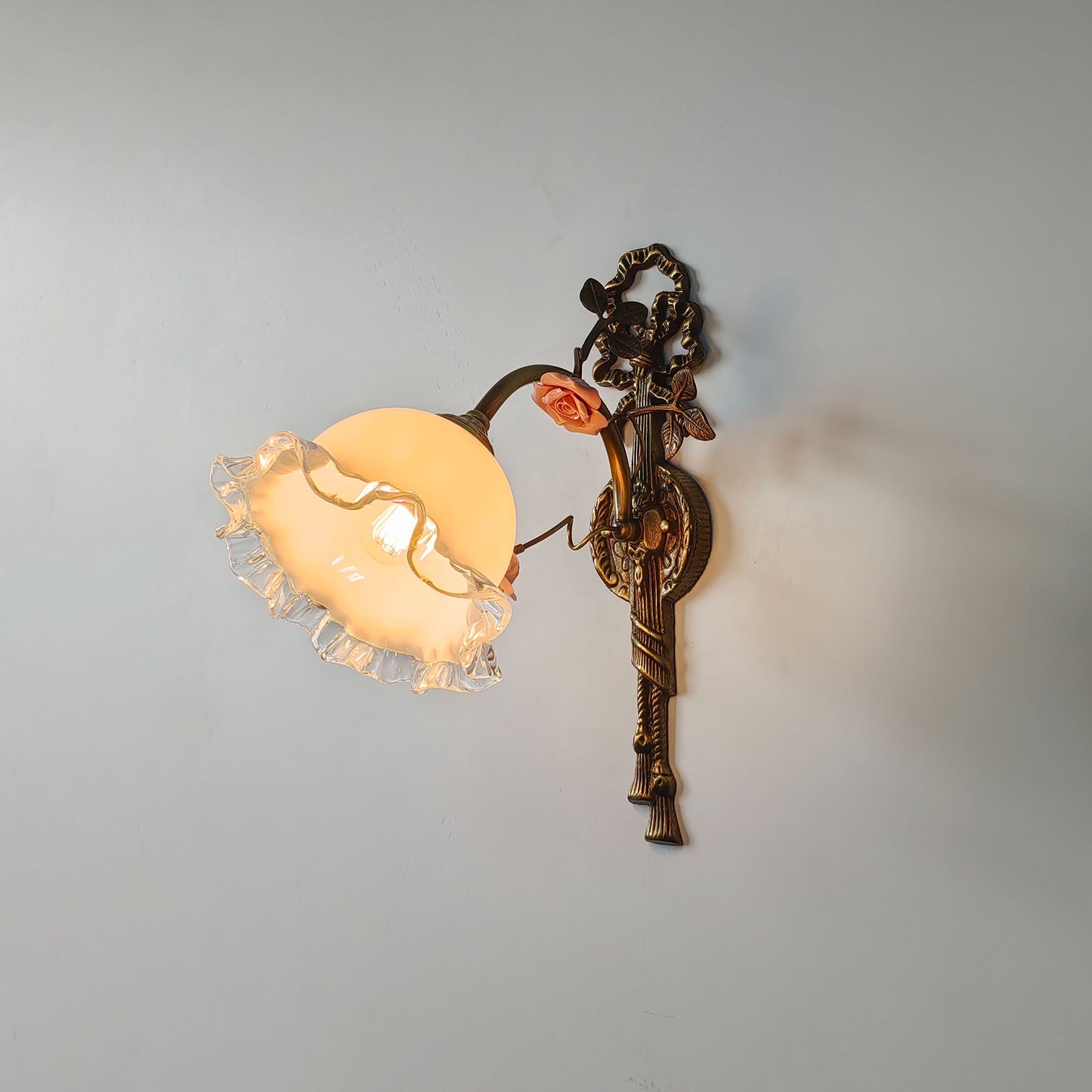 Galien Wall Lamp