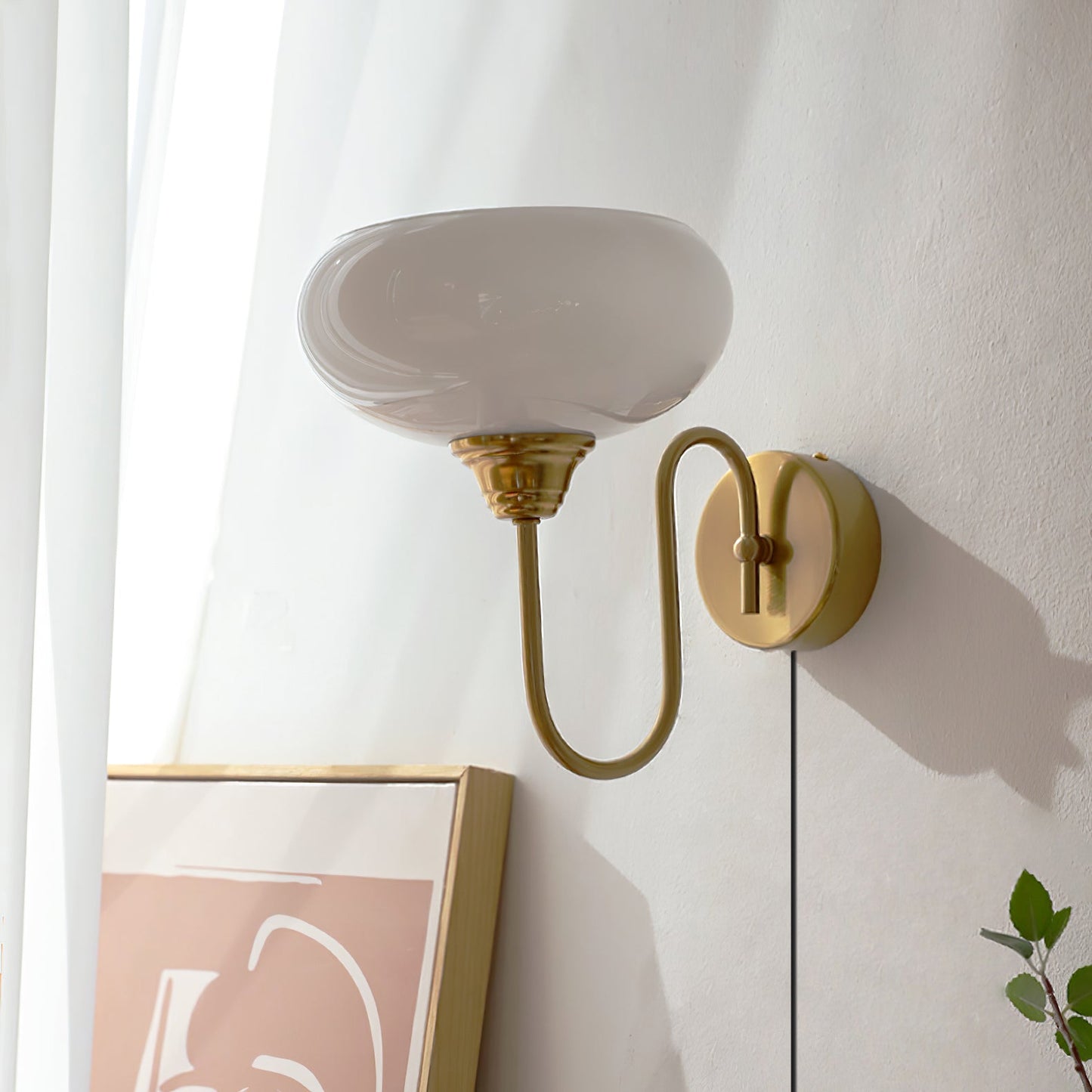 Vionor Glass Plug-in Wall Lamp