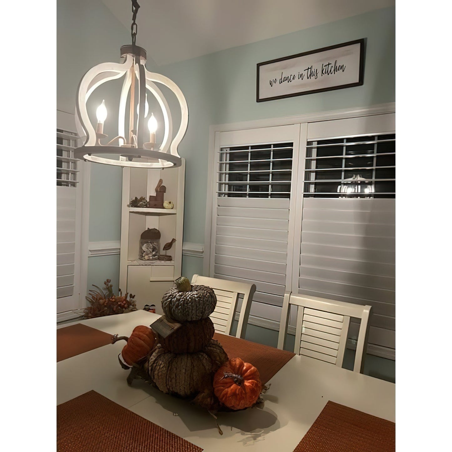 Yarien Aura Farmhouse Pendant Lamp