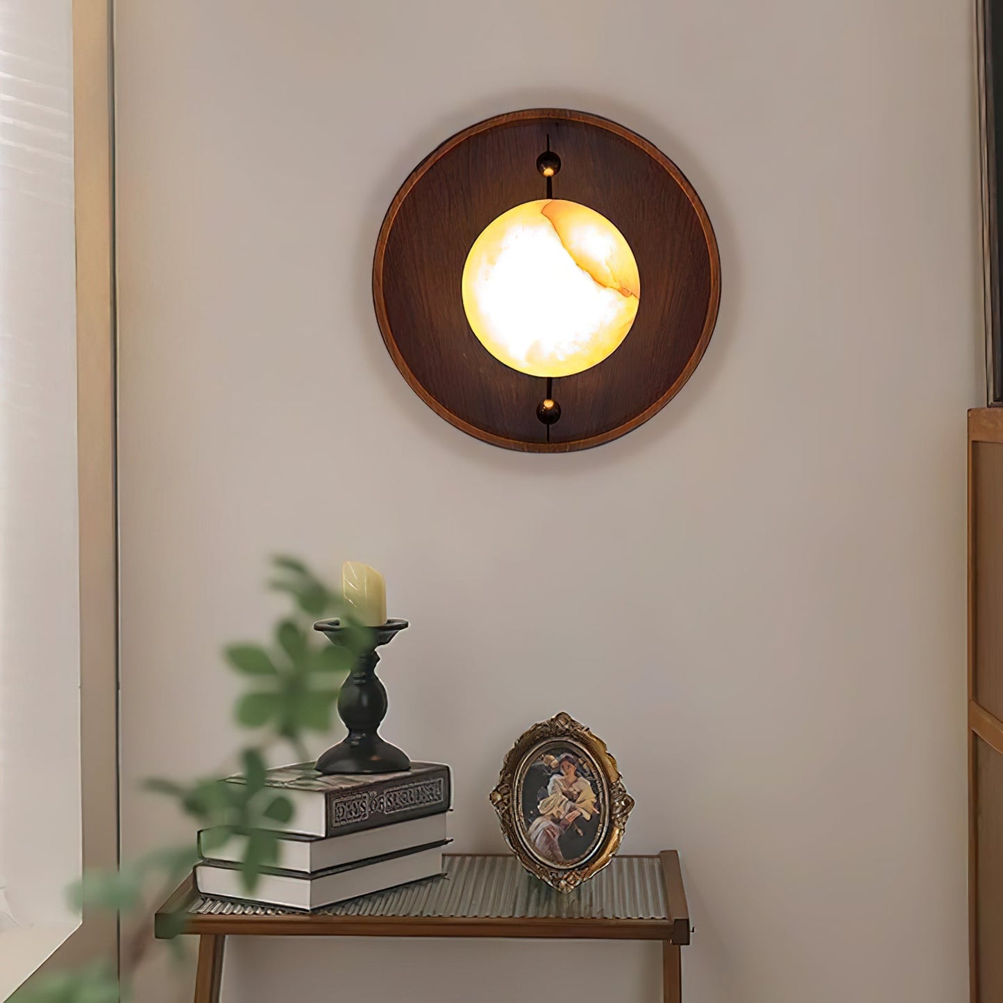 Dovien Alabaster Wall Lamp