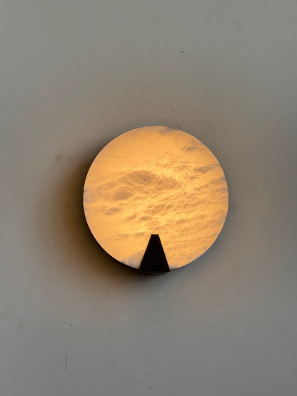 Dovan Alabaster Round Sconce