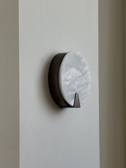 Dovan Alabaster Round Sconce