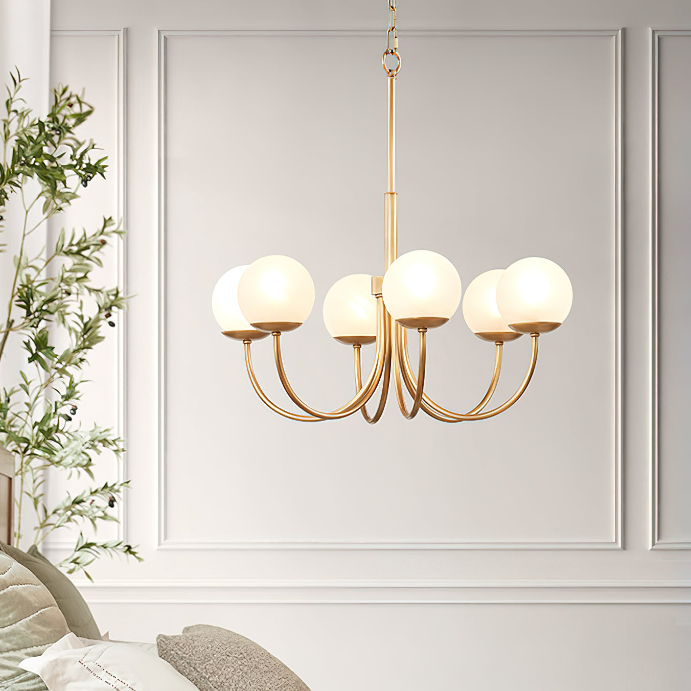 Carique Glass Chandelier