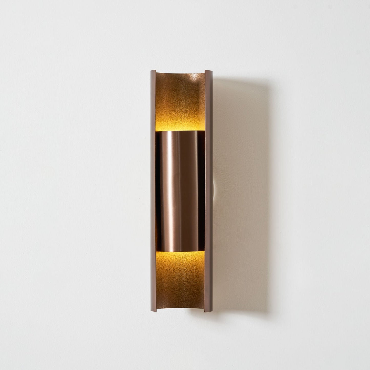Jovique Wall Lamp