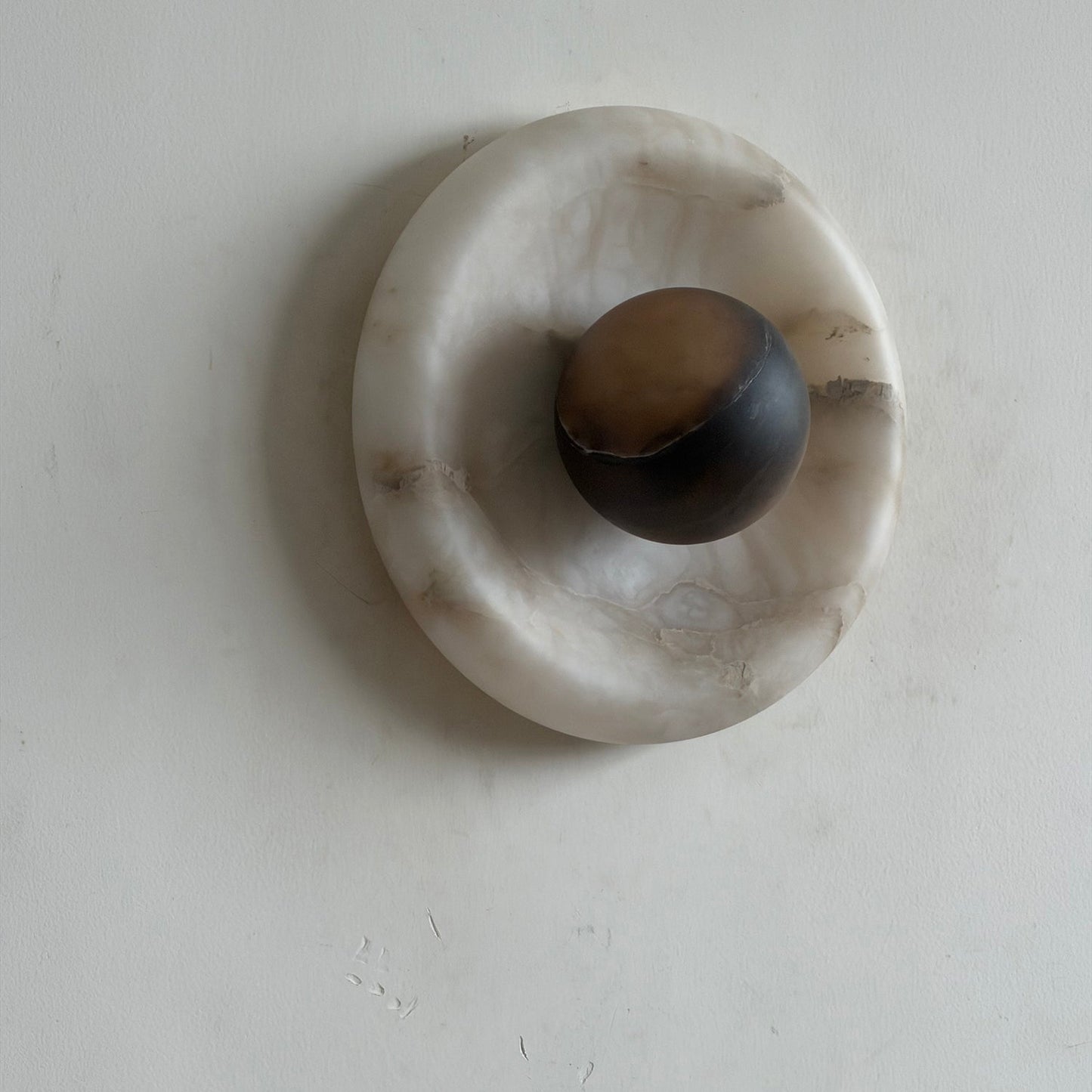 Solene Alabaster Wall Lamp