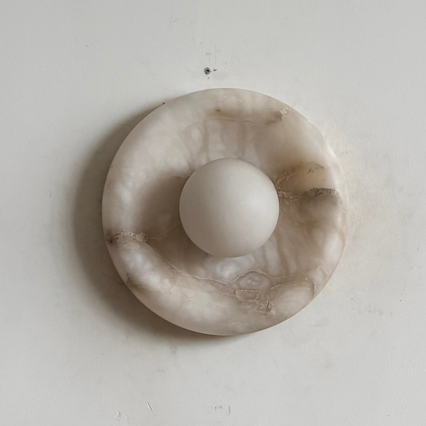 Solene Alabaster Wall Lamp