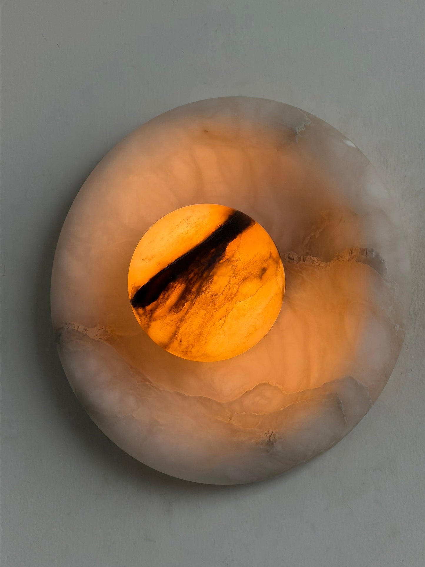Solene Alabaster Wall Lamp