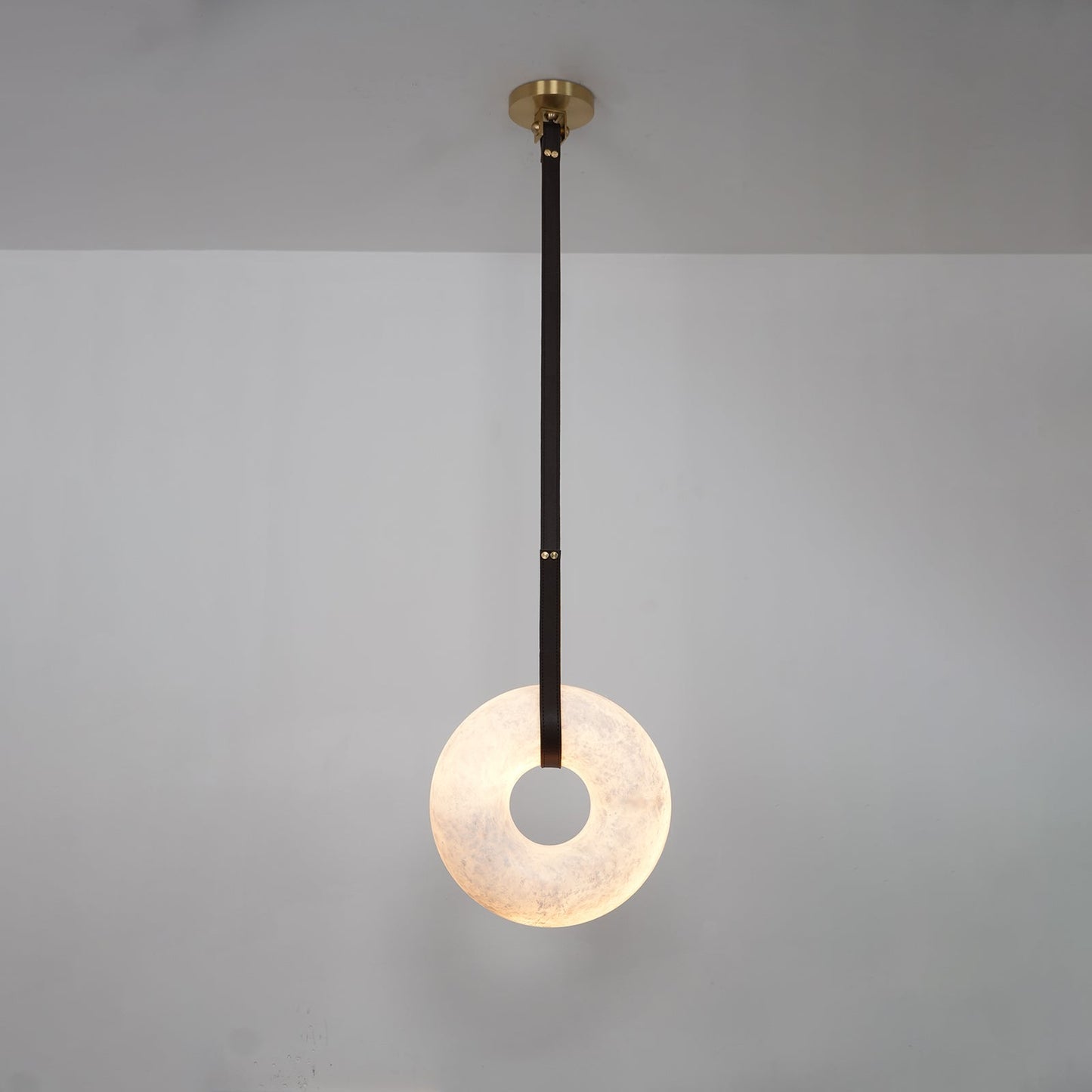 Fenola Alabaster Pendant Lamp