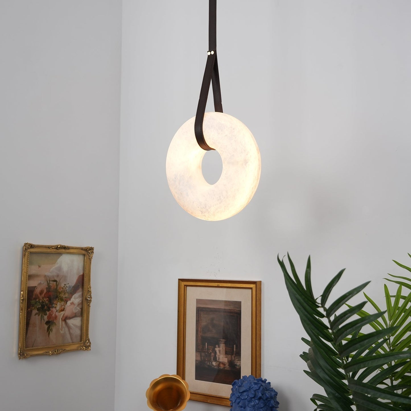 Fenola Alabaster Pendant Lamp