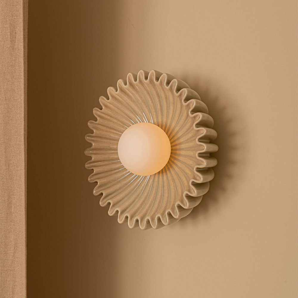 Quinine Marble Wall Lamp