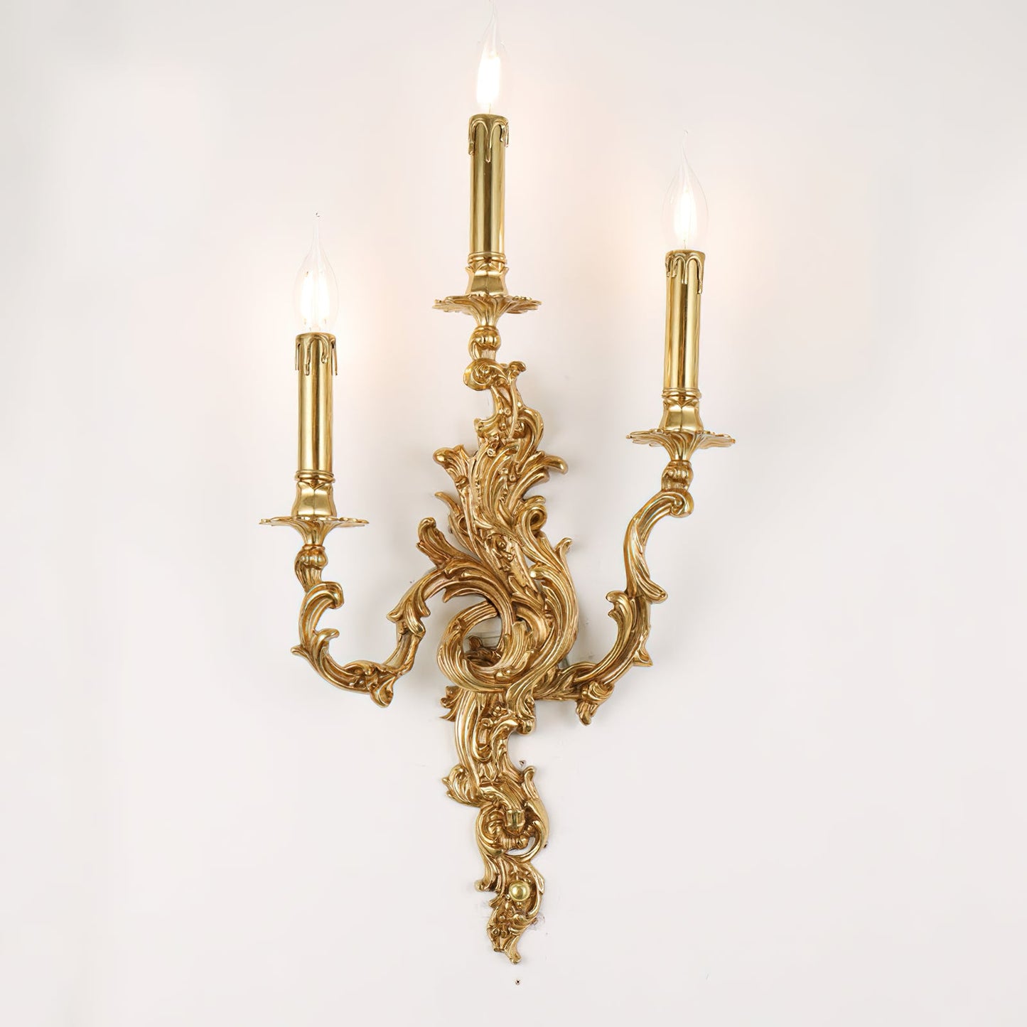 Solien Wall Light