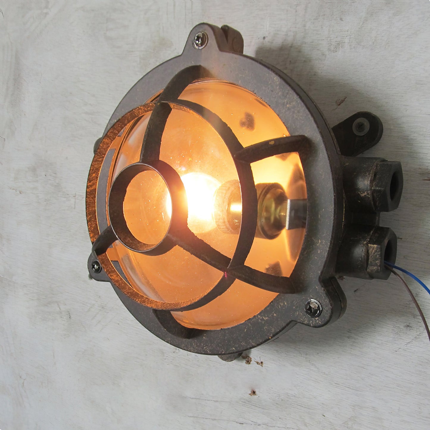 Rowan Wall Light