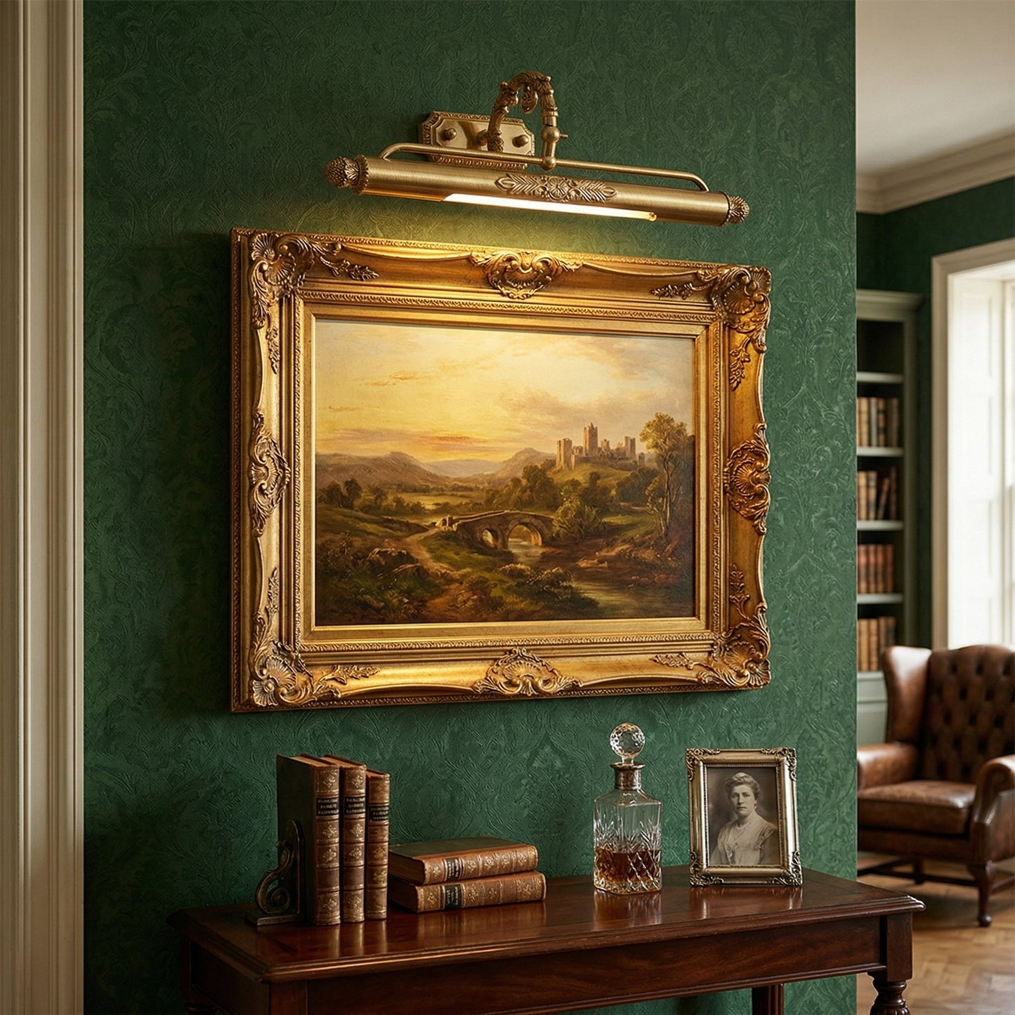 Lirex Brass Wall Lamp