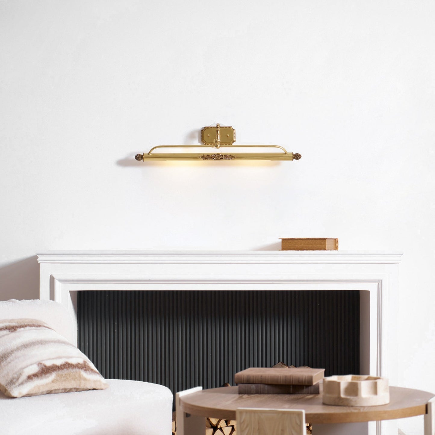 Lirex Brass Wall Lamp