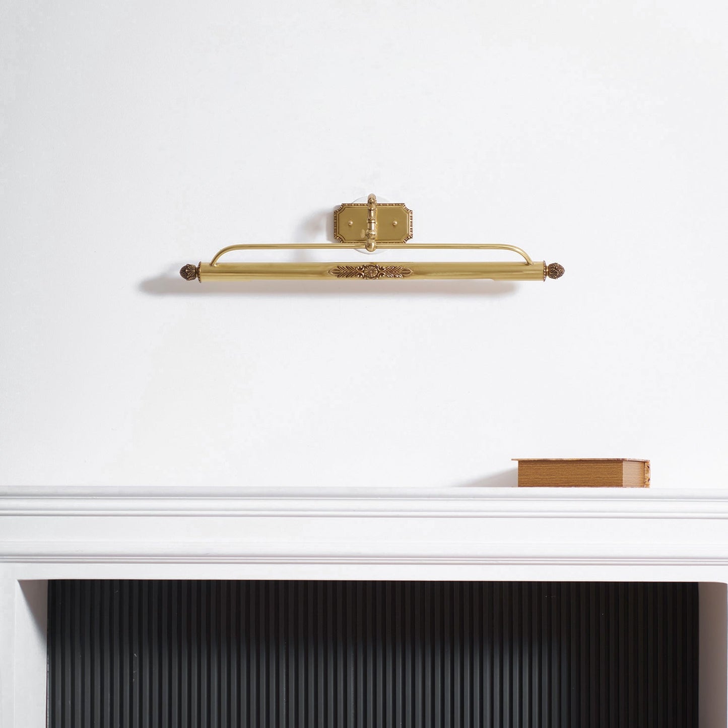 Lirex Brass Wall Lamp