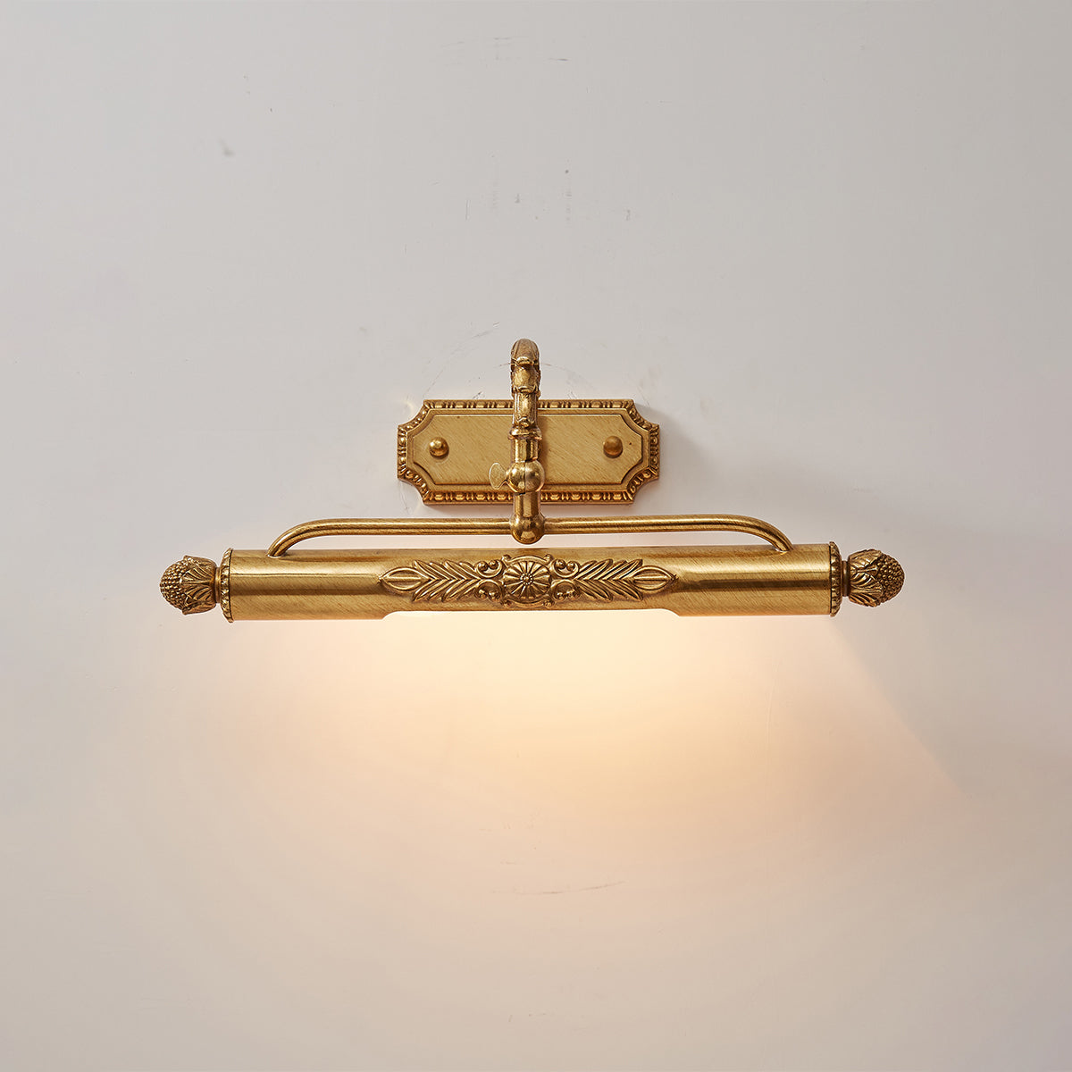 Lirex Brass Wall Lamp