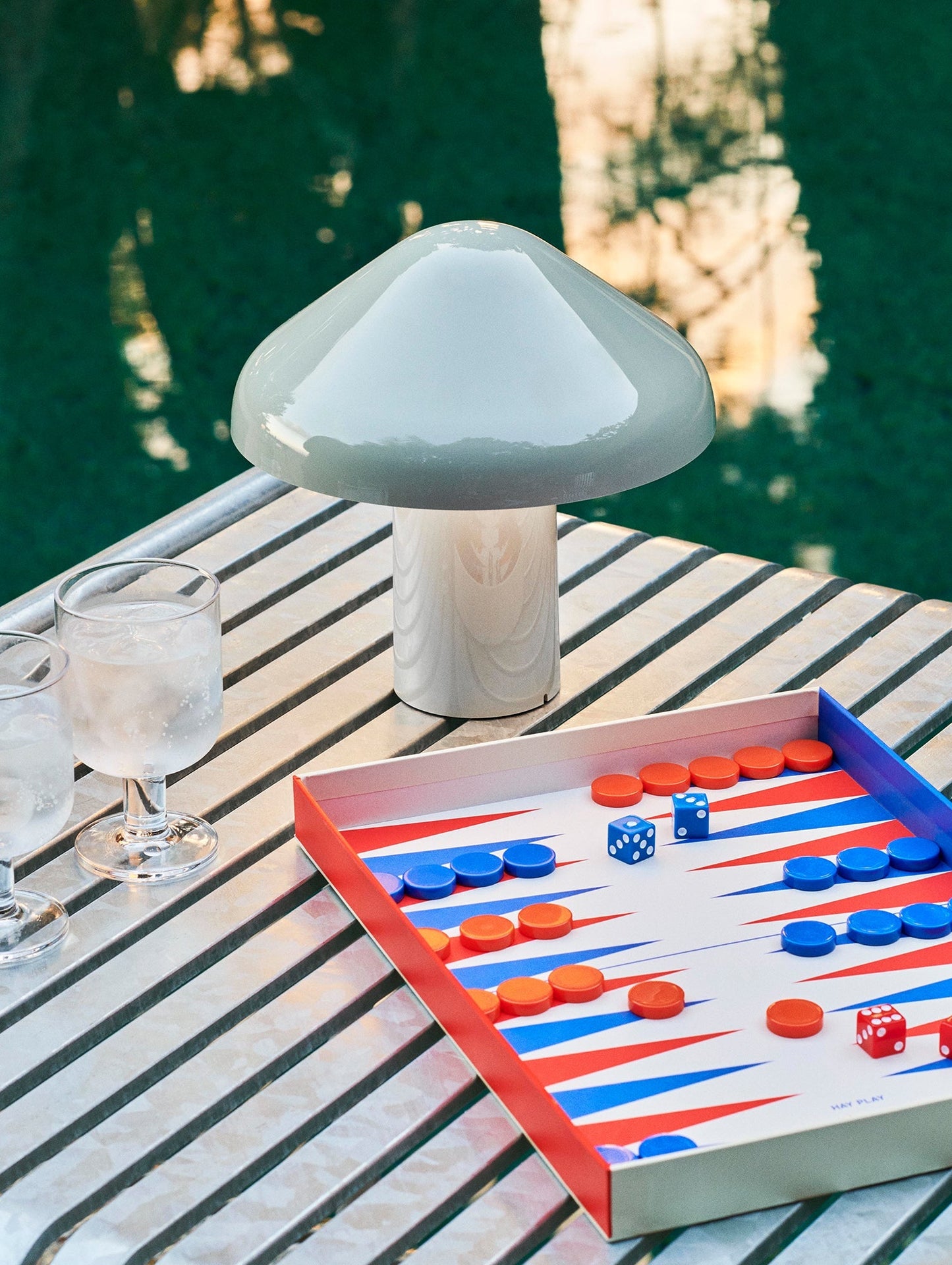 Kesique Portable Table Lamp (built-in battery)