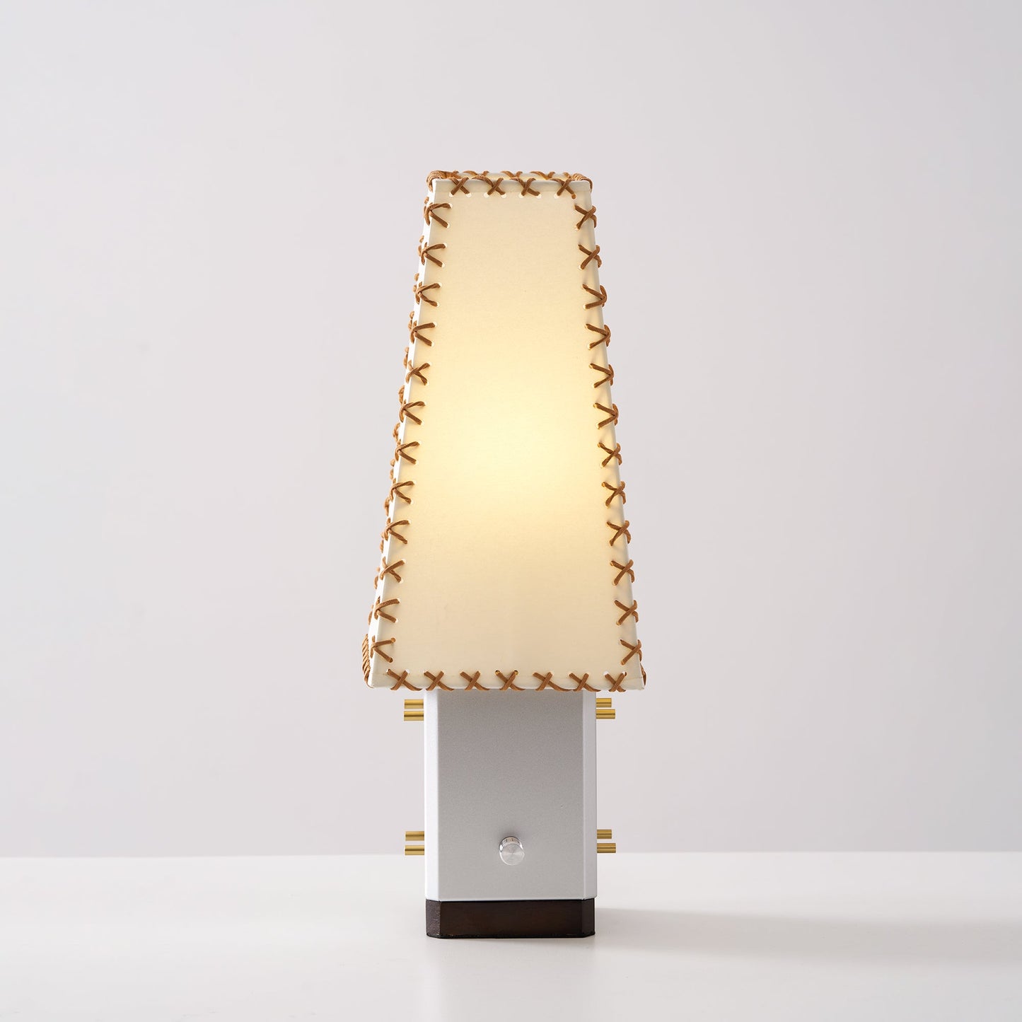 Falai Table Lamp