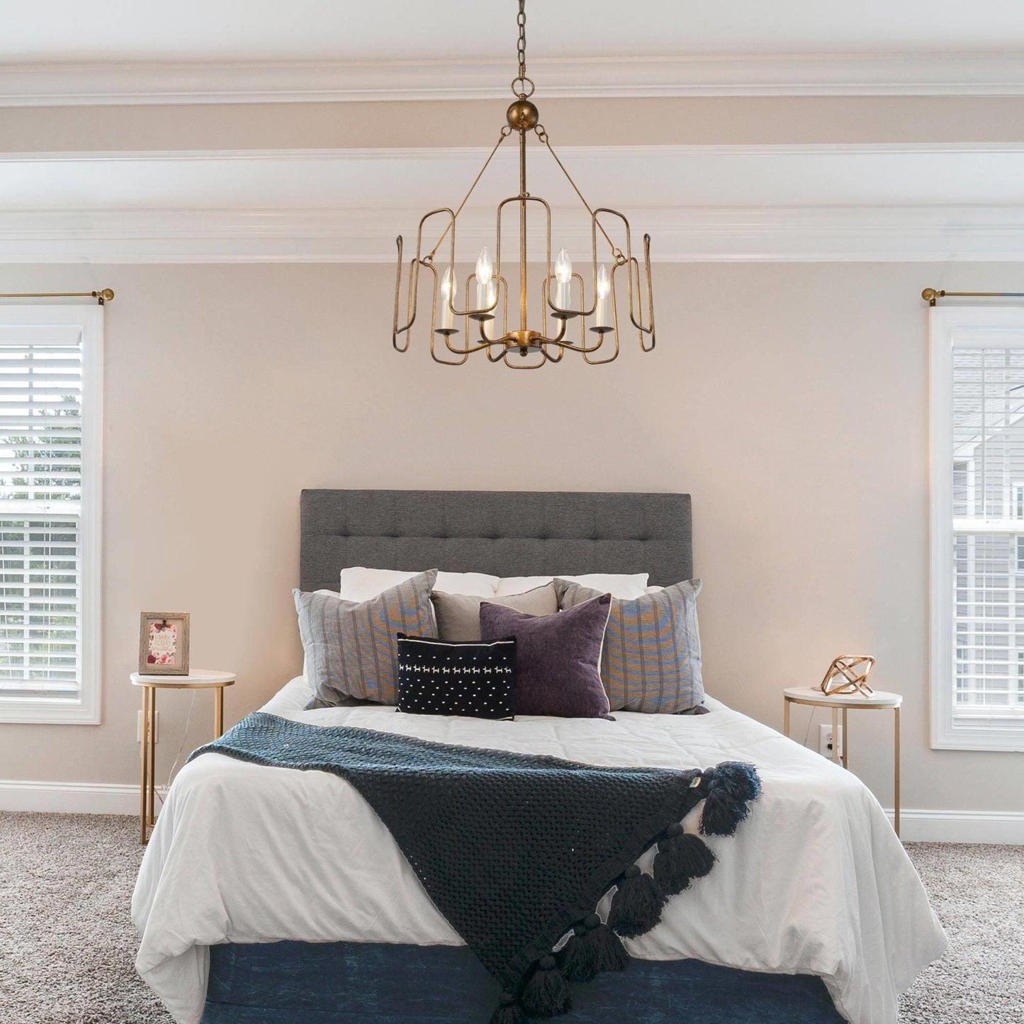 Lumika Chandelier