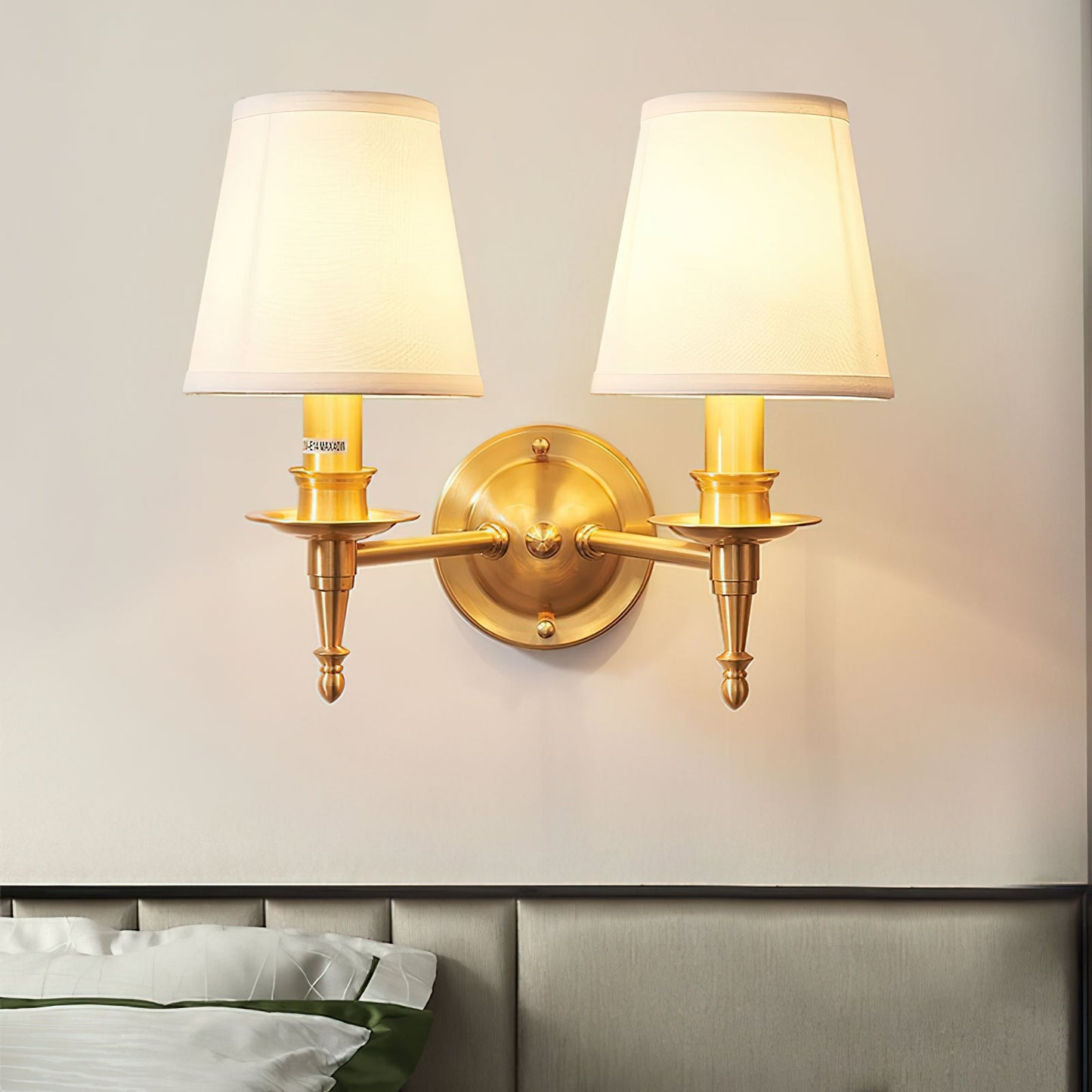 Halden Wall Lamp