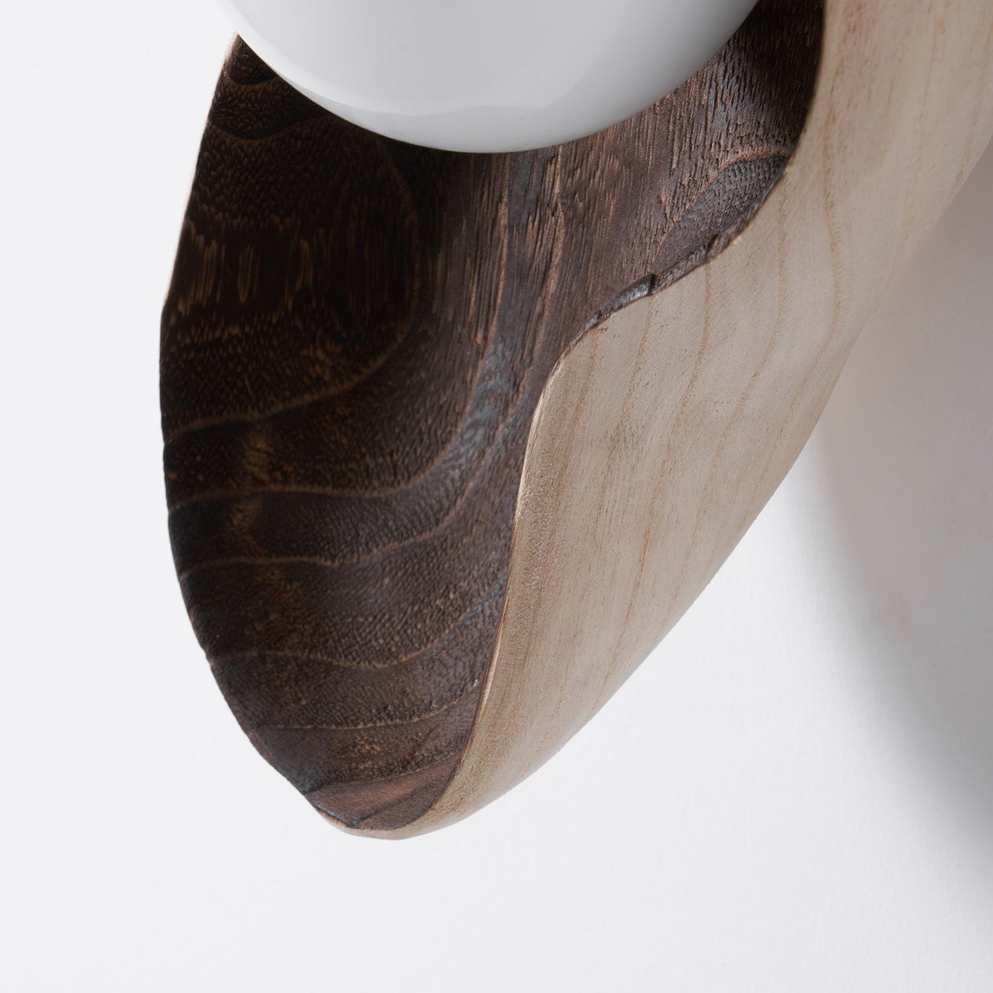 Gouda Wall Lamp
