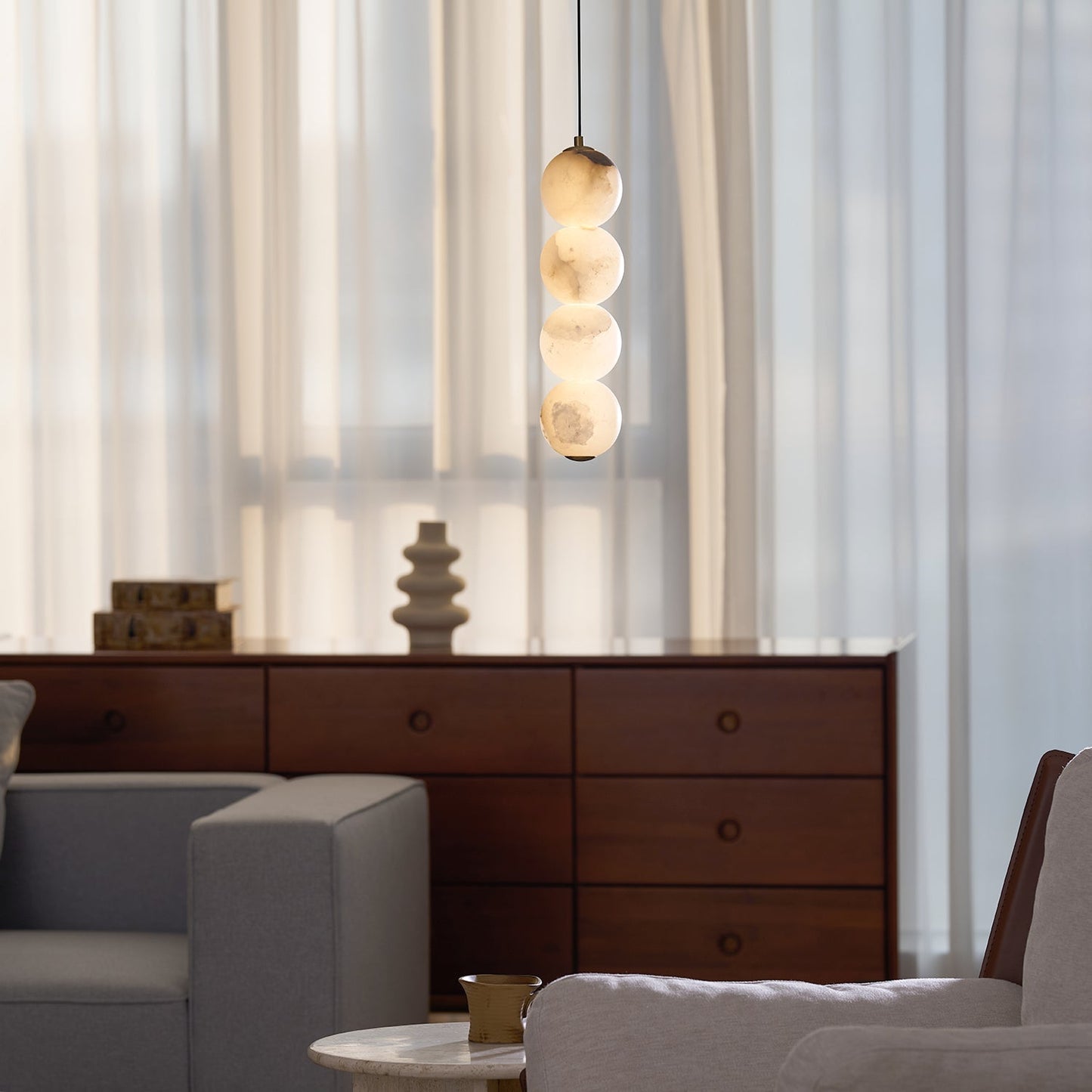 Mirora Alabaster Pendant Light