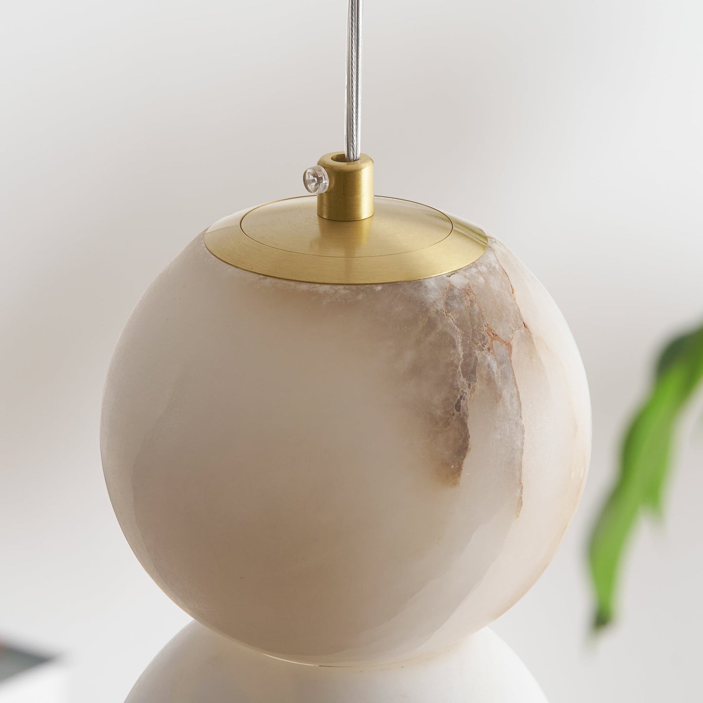 Mirora Alabaster Pendant Light