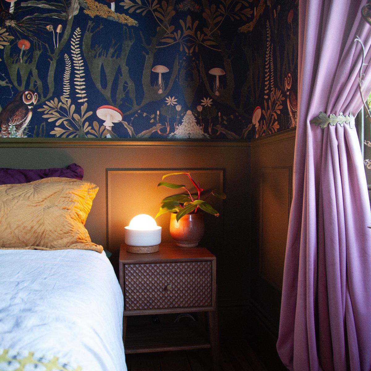 Thornton Table Lamp