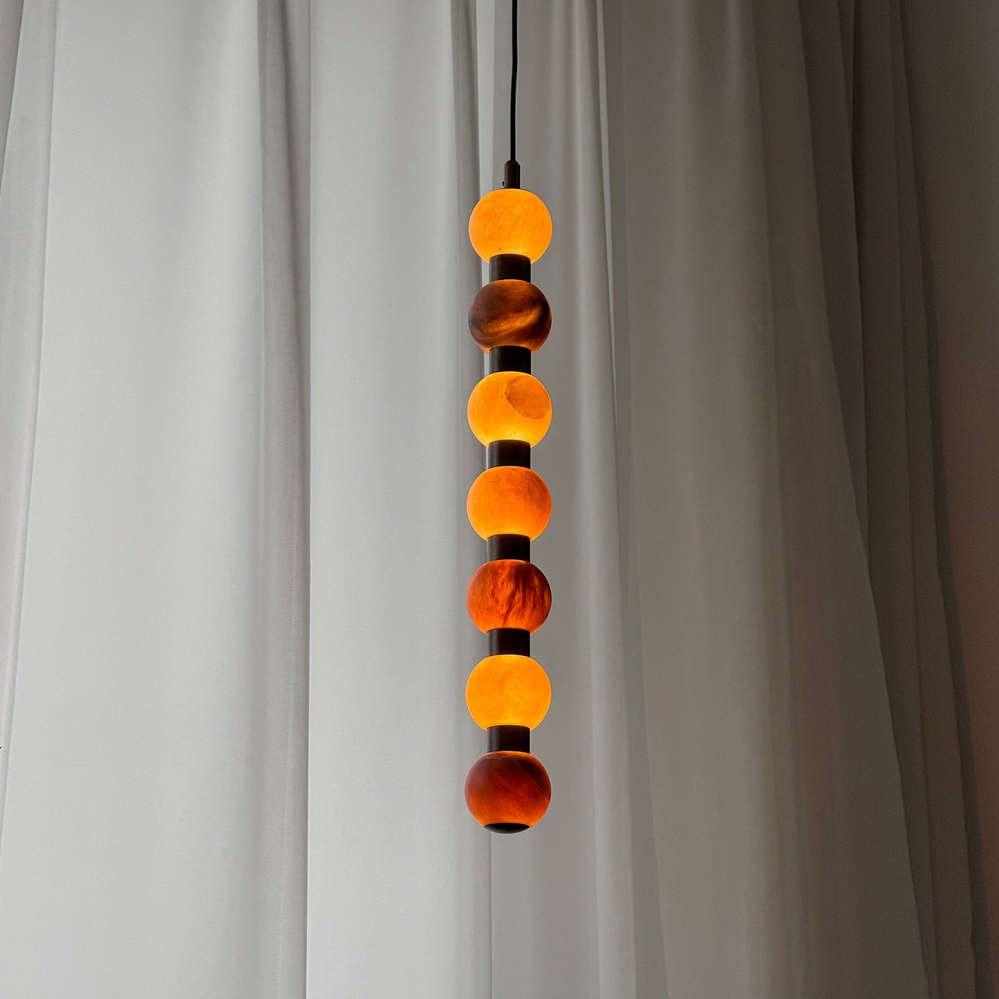 Vesien Alabaster Pendant Lamp