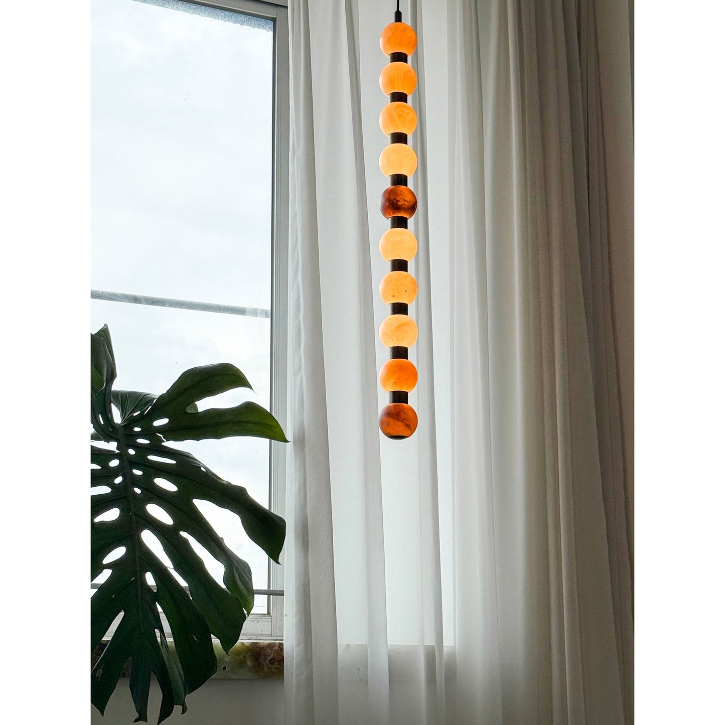 Vesien Alabaster Pendant Lamp