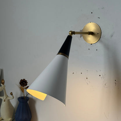 Petite Magari Wall Lamp
