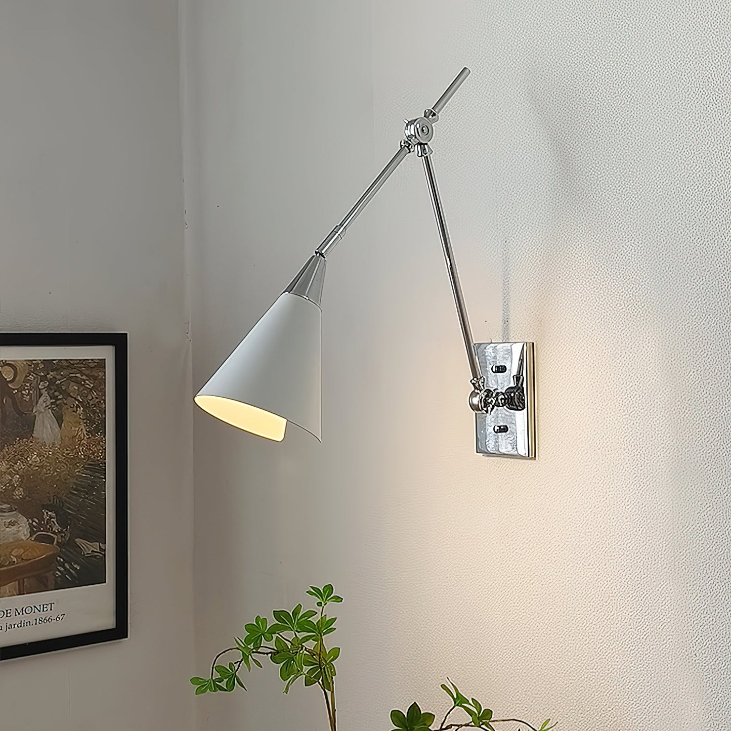 Nevola Wall Lamp