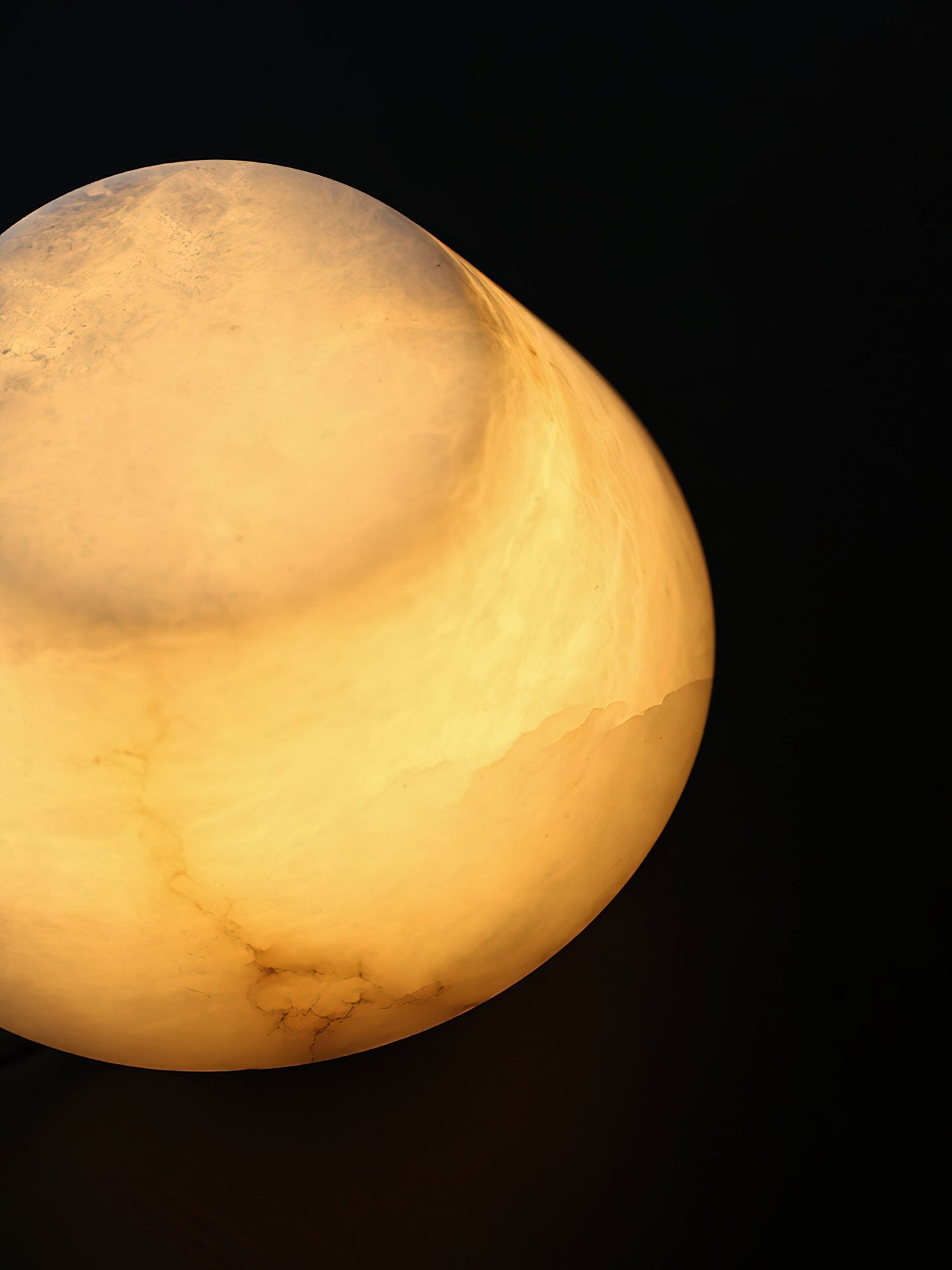 Inverleith Alabaster Table Lamp