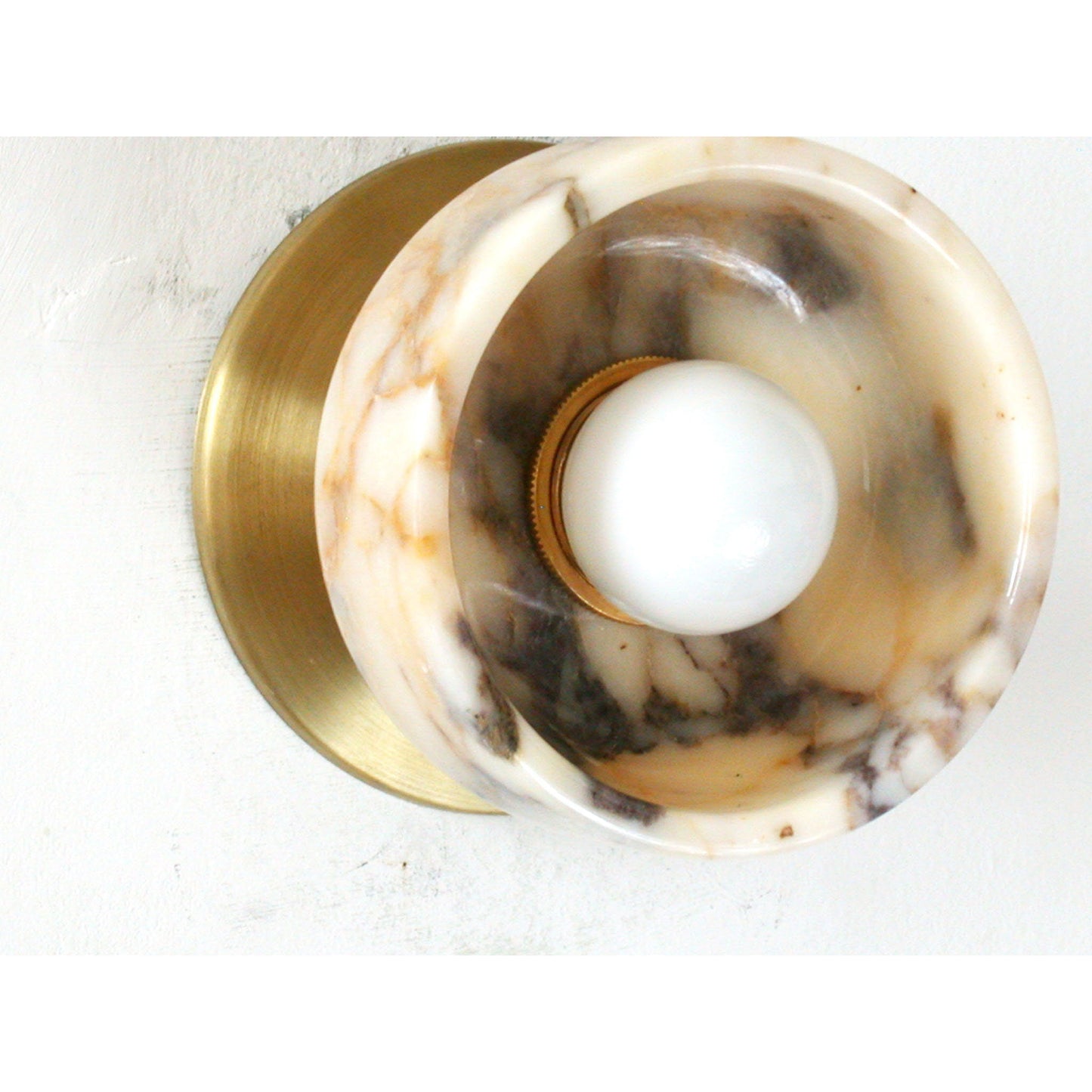 Doven Wall Lamp