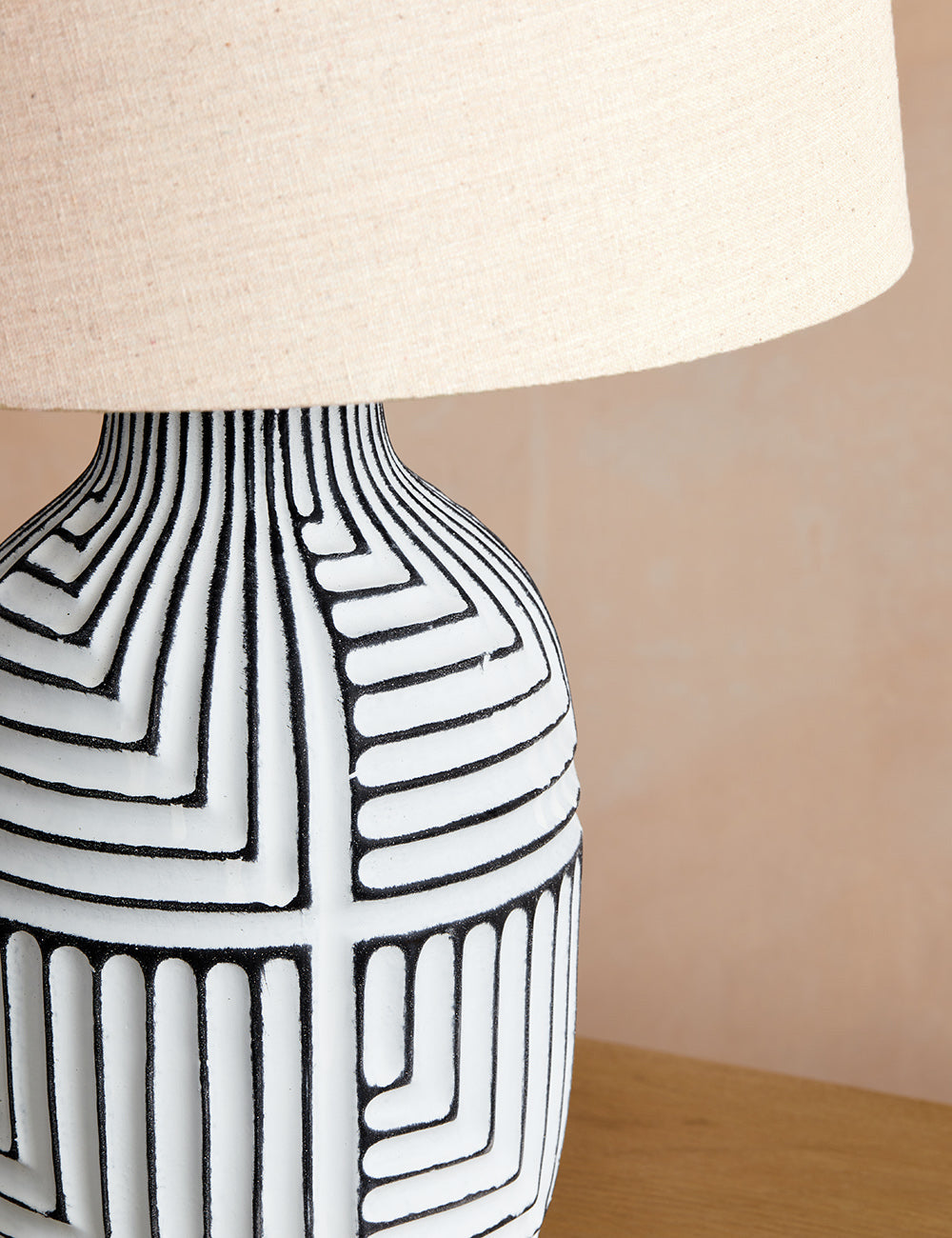 Kirance Table Lamp