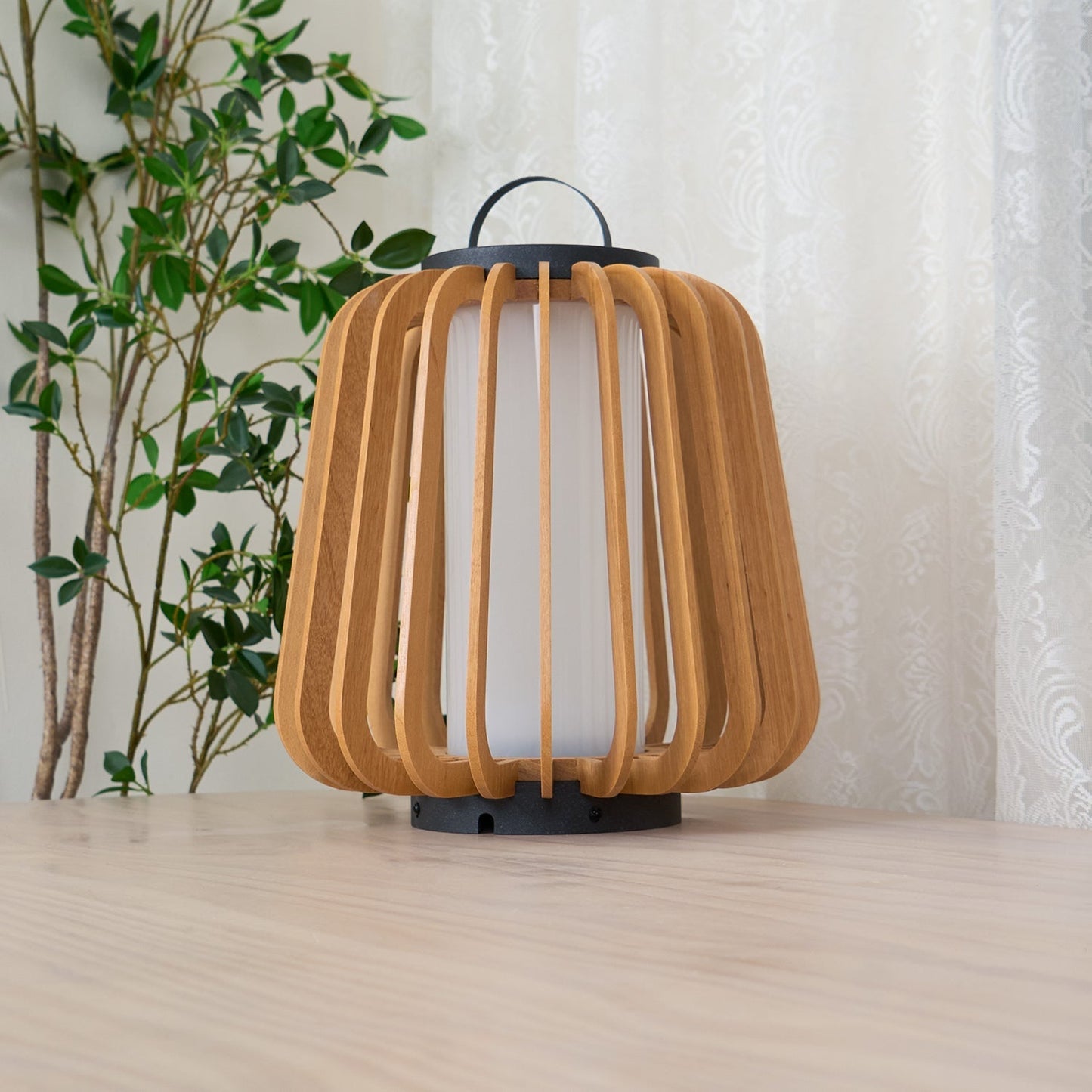 Wynune Lantern Outdoor Light