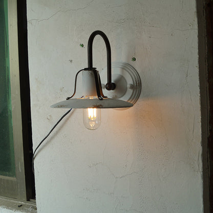 Sabune Wall Lamp
