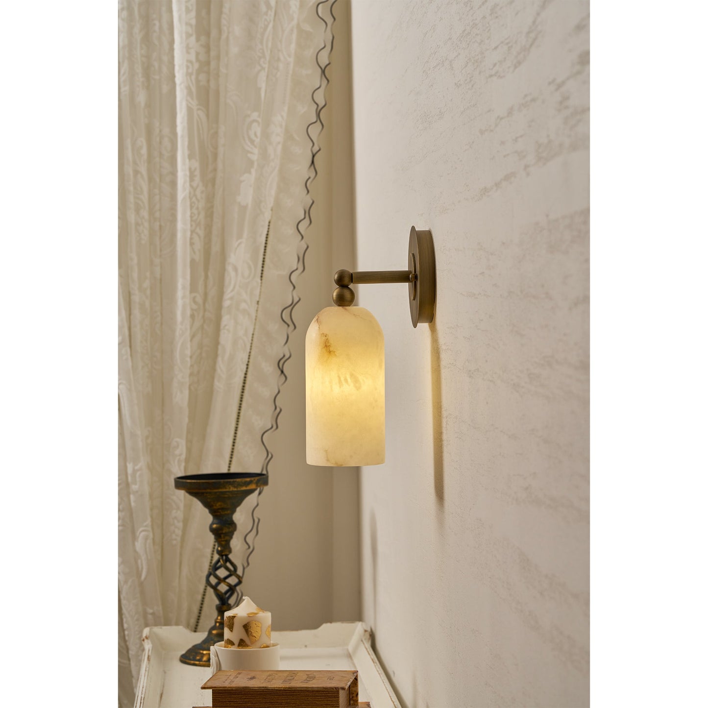 Wynara Alabaster Wall Sconce